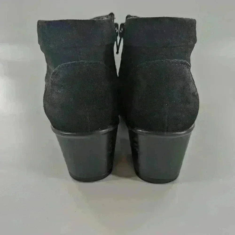 Clarks Collection Boots Womens 5.5M Slip On Zip Ankle Bootie Black Leather Heels